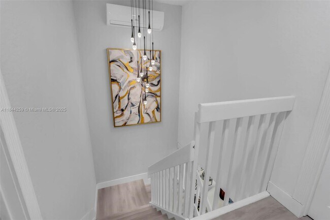 Building Photo - 15569 SW 138th Pl