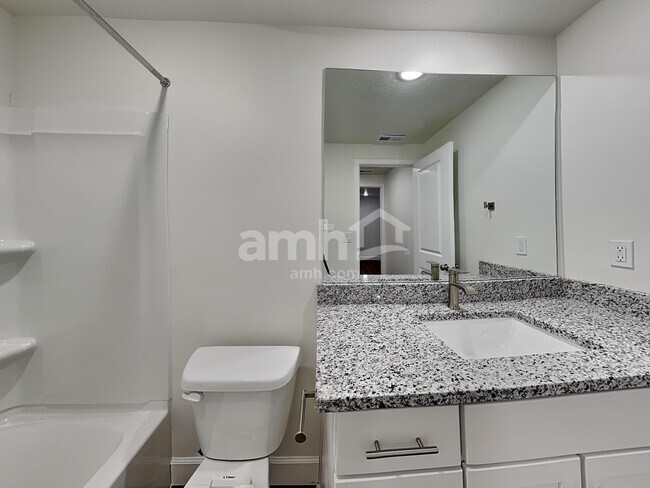 Building Photo - 11128 S Seagrass Dr