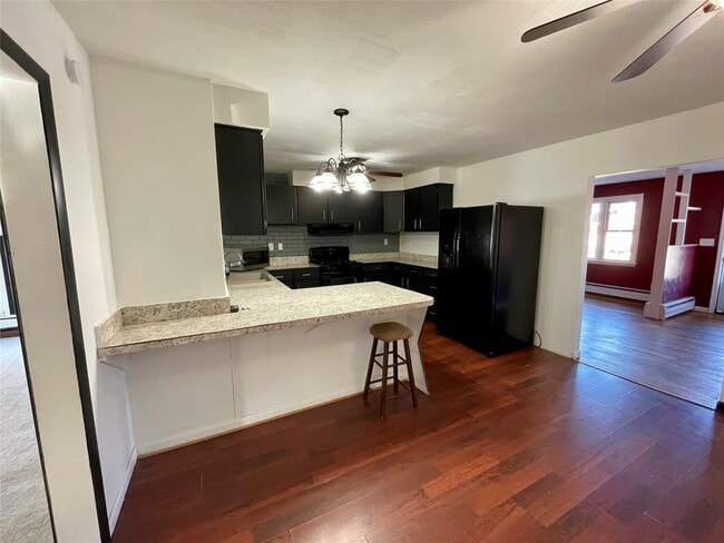 Building Photo - 705 N McKinley Ave