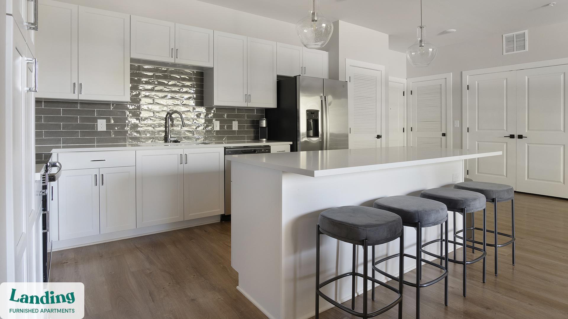 Building Photo - 1000 Forestview Dr