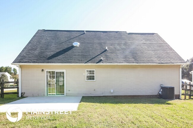 Building Photo - 2051 Saponi Village Ct