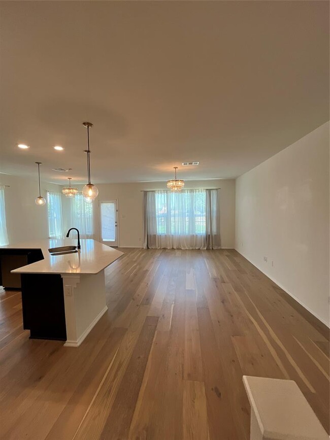 Building Photo - 1403 Grande Mesa Dr