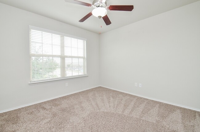 Building Photo - 4503 Stolz Trail