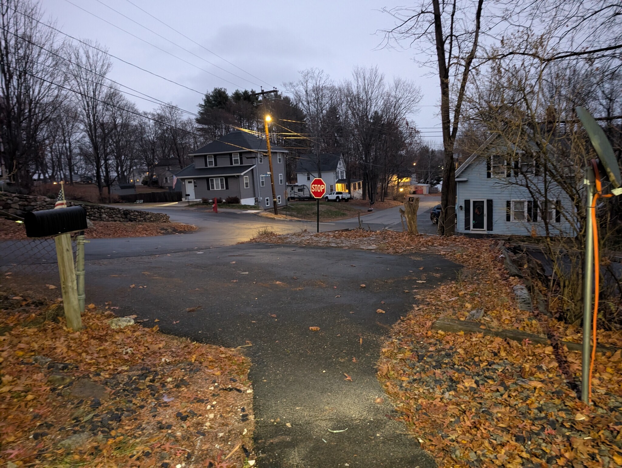 Building Photo - 157 School St