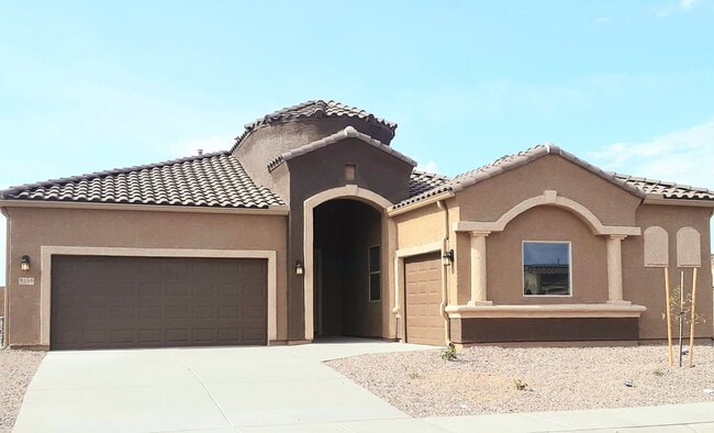 Building Photo - 5Bdrm/ 3.5 bath in Saguaro Bloom, near Twin Peaks & Silverbell
