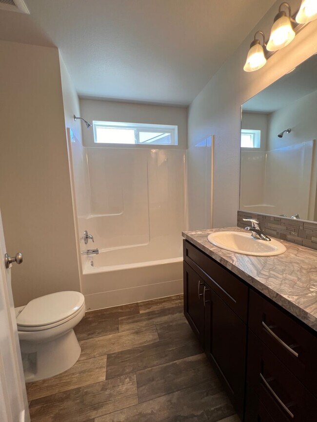Building Photo - Newer Construction Home For Rent!