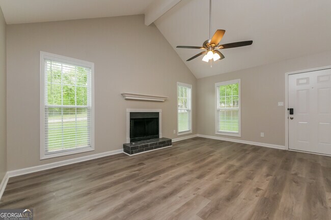 Building Photo - 505 Rosehill Dr