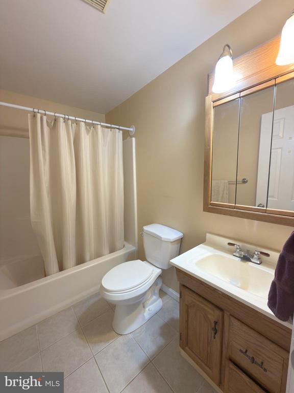 Building Photo - 18077 Raven Rocks Rd