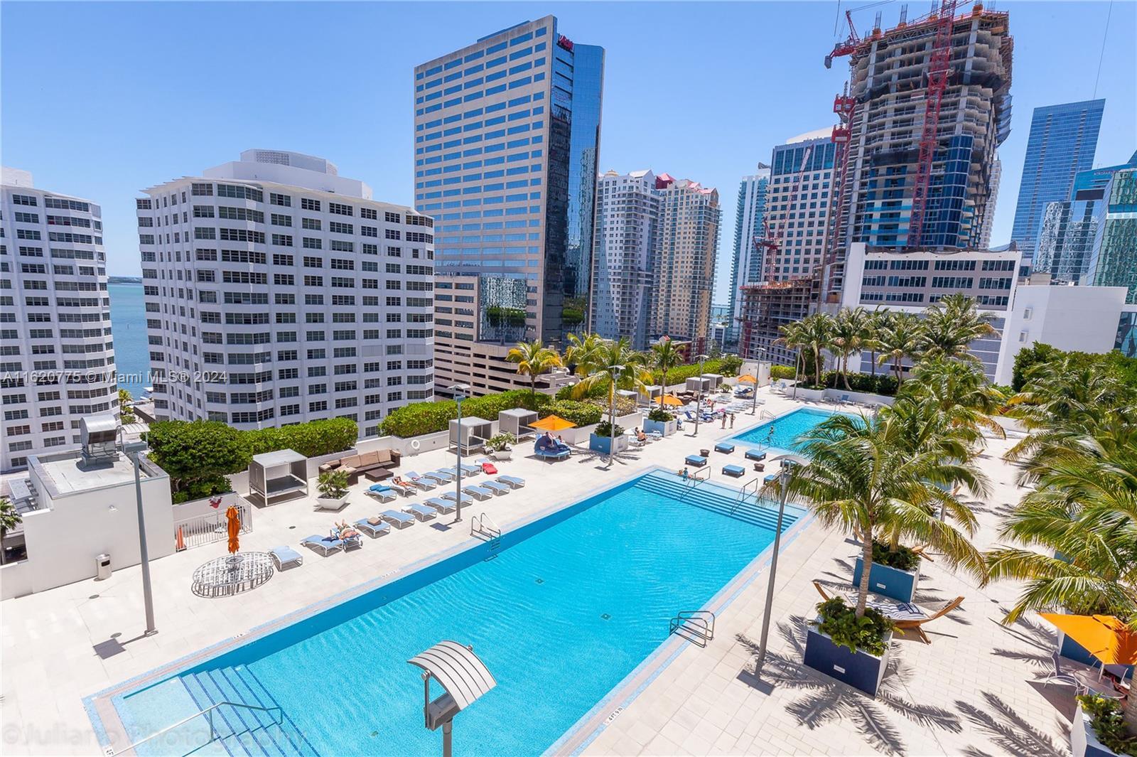 Amenities - 950 Brickell Bay Dr