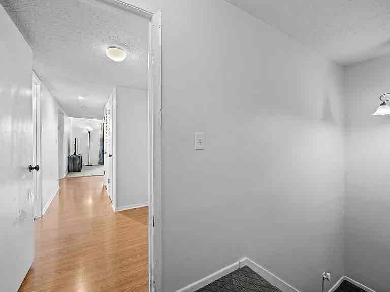 Building Photo - 1051 NW Greenwood St