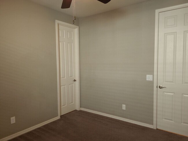 Building Photo - Exceptional Cooley Station Rental: 3-Bed, 2-Bath Home with Office/Den, Gourmet Kitchen, and Commu...