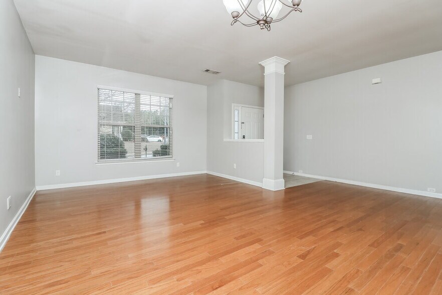 Building Photo - 124 Quail Bend Loop