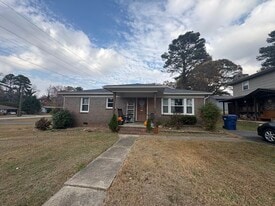 Building Photo - 21 Pine St