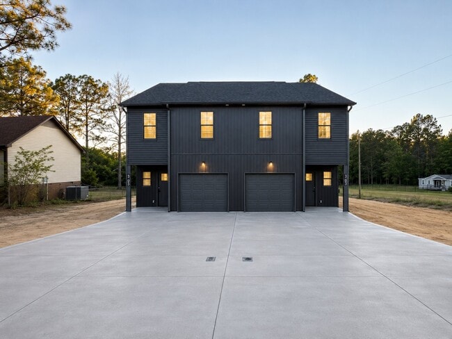 Building Photo - 3103 Cricket Rd