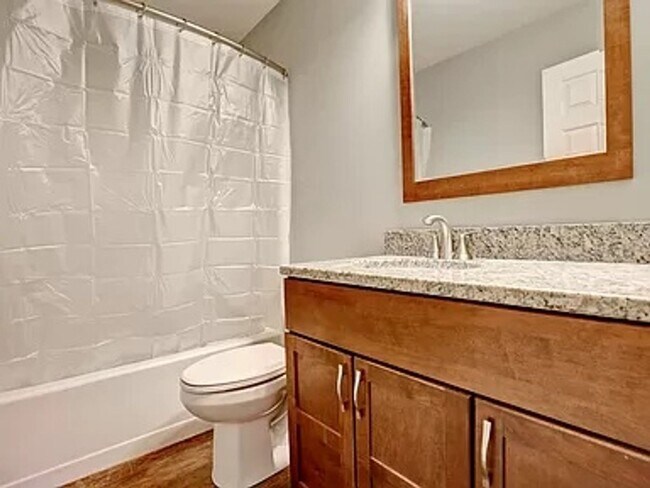 Building Photo - Charming 3BR House in Atlanta