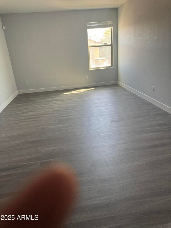 Building Photo - 4808 S 25th Dr