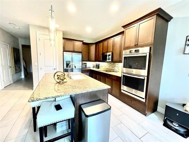 Building Photo - 10215 Akenside Dr