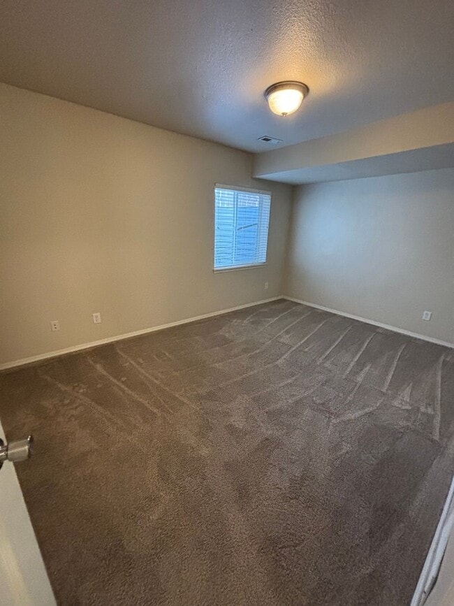 Primary Photo - 4 Bedroom, 2.5 Bath Townhome in Greeley