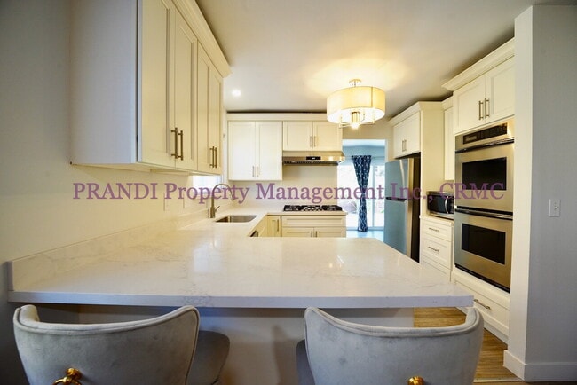 Building Photo - This will be shown on September 26th at 10...