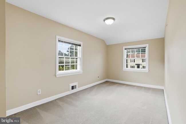 Building Photo - 2803 Cameron Mills Rd