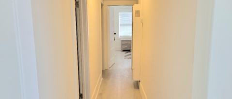 Building Photo - 3538 1/2 W 60th St-