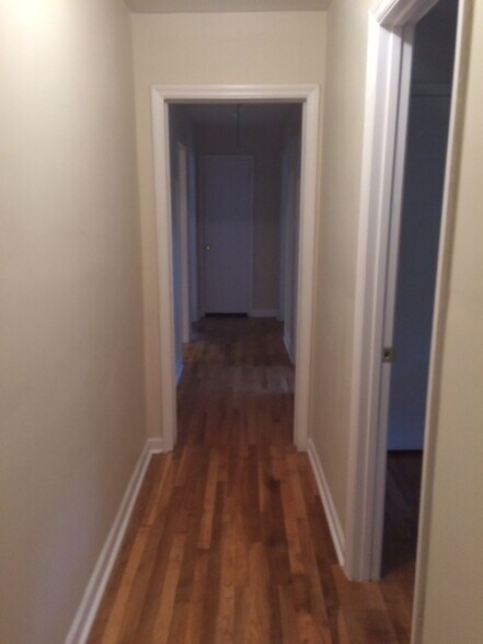 Building Photo - 2557 Wheeless Rd