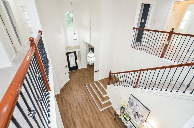 Building Photo - 25619 Tower Side Ln