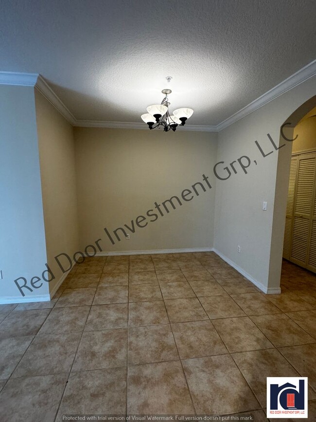 Building Photo - 2/2 2nd Floor Condo in Lakeside @ Lakes of...