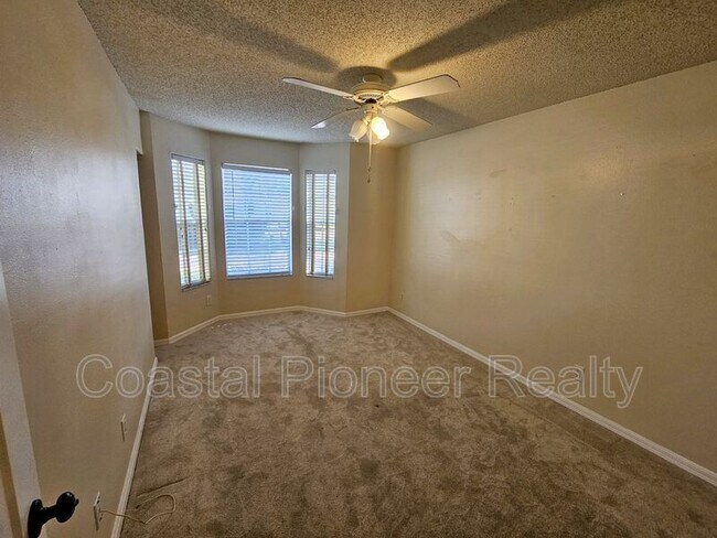 Building Photo - 14504 Brambie Ct