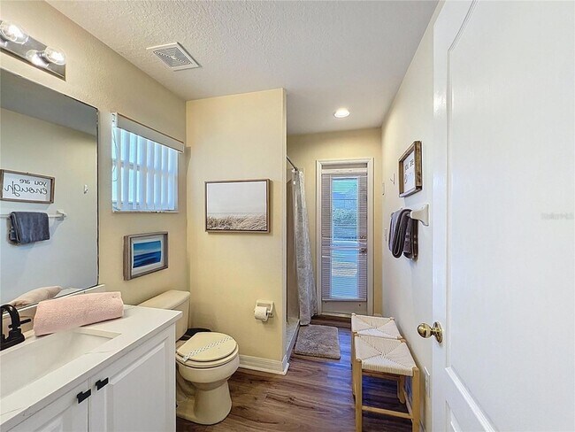 Building Photo - 458 Moscato Dr