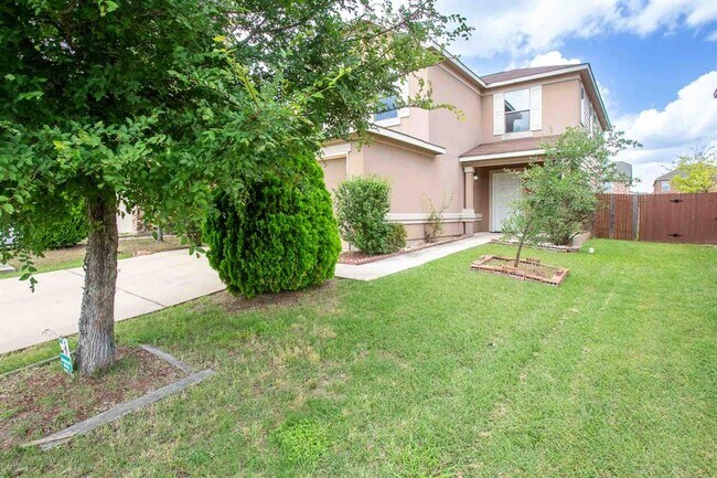 Building Photo - 11012 Culzean Dr