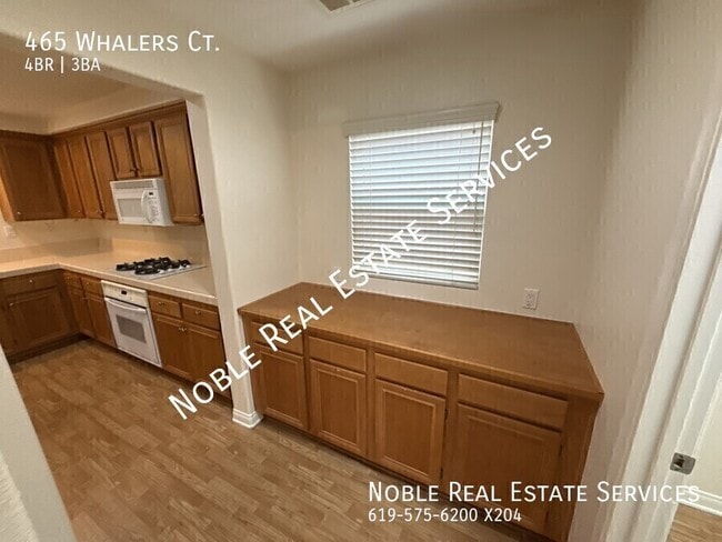 Building Photo - 465 Whalers Ct