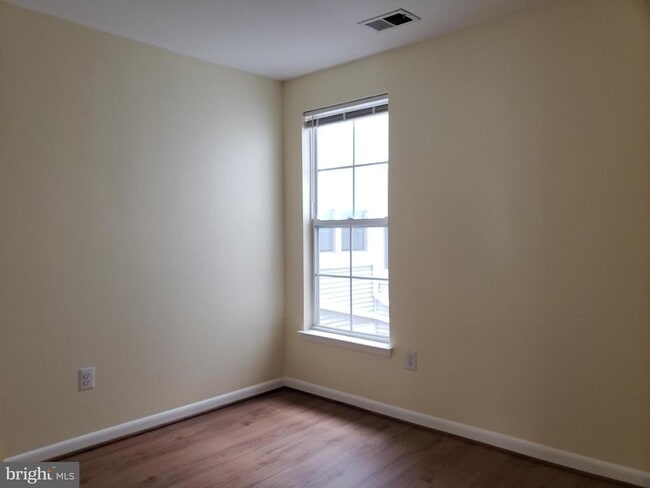 Building Photo - 18022 Royal Bonnet Cir