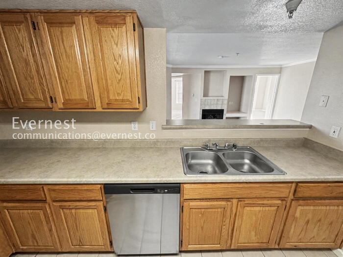 Building Photo - 12158 W Dorado Pl