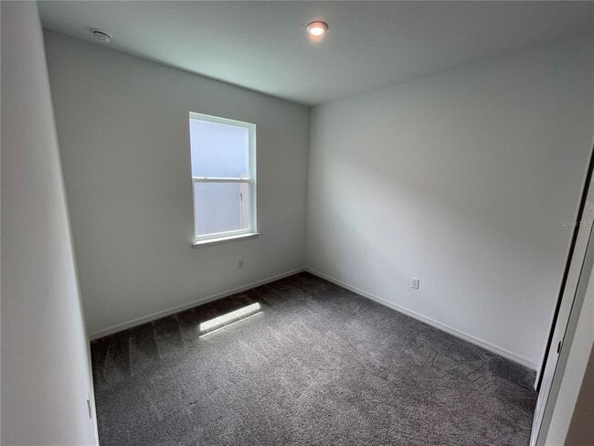 Building Photo - 689 Crown Rose Dr
