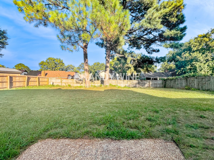 Building Photo - 4580 Chelwood Dr