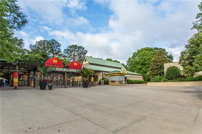 Building Photo - 520 Park Ave SE