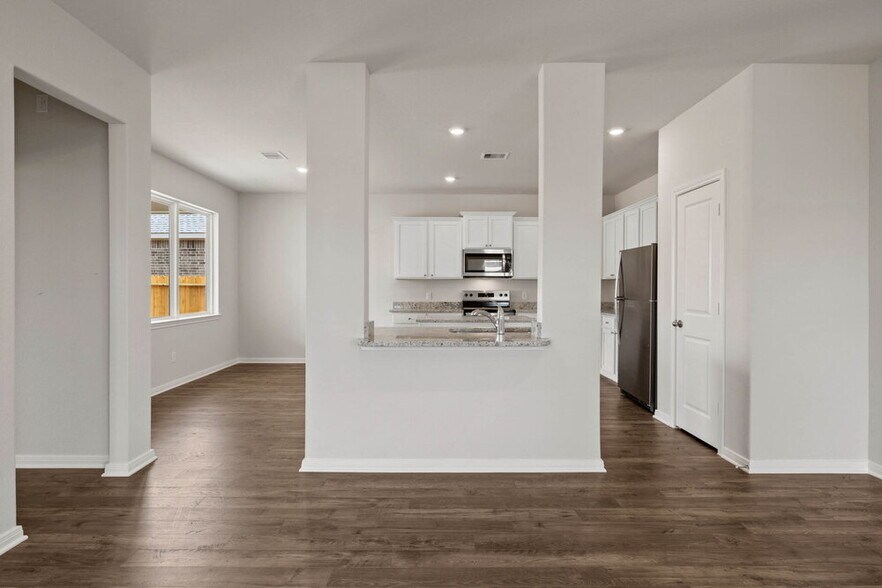 Building Photo - 7623 Tipton Meadow Way