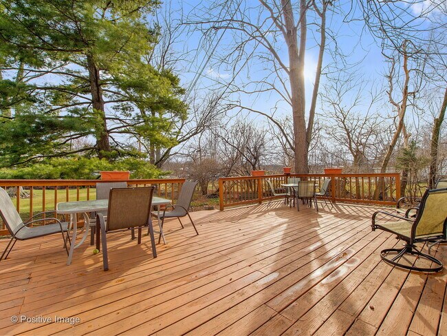 Building Photo - 749 Gamble Dr