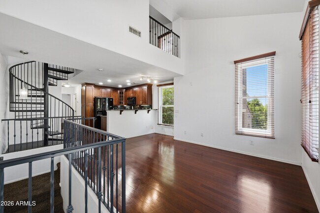 Building Photo - 5724 S 21st Pl