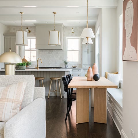 Building Photo - 4489 Central Ave