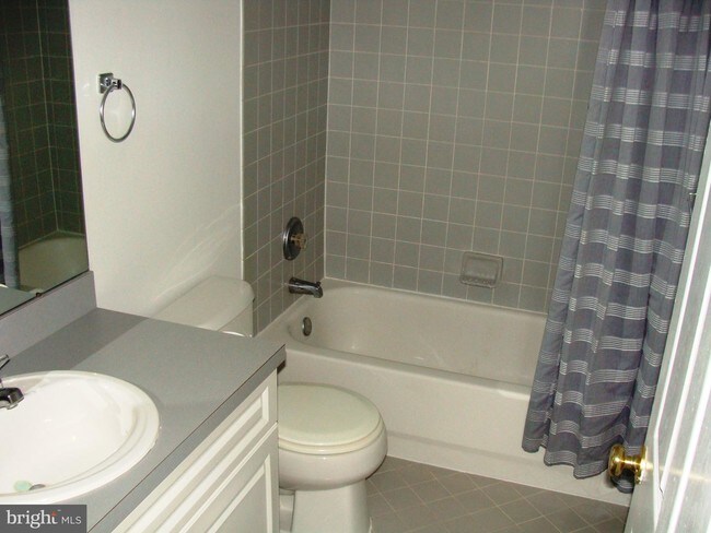 Building Photo - 5104 Arbor Hill Ct