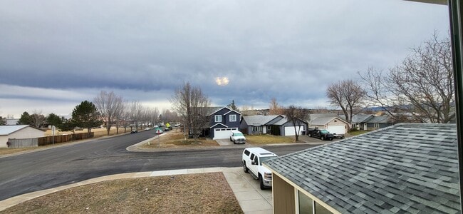 Building Photo - 3115 SW Metolius Ave