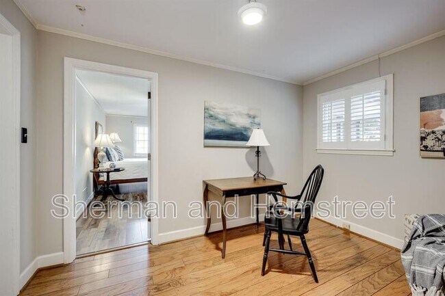 Building Photo - 289 Ashbrook Dr