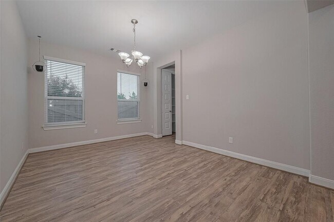 Building Photo - 707 Fresh Sage Crossing