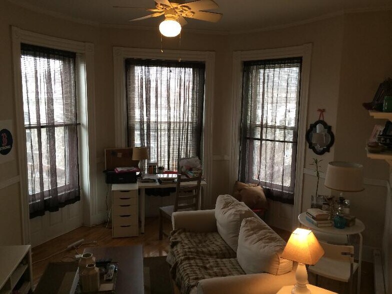 Building Photo - 1451 Tremont St