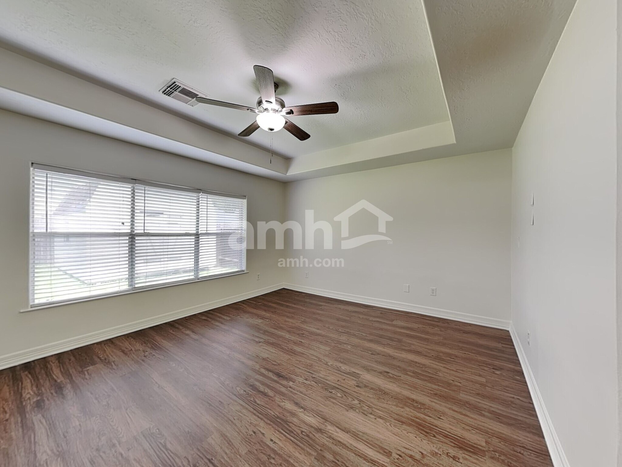 Building Photo - 1830 Arrowhead Ct