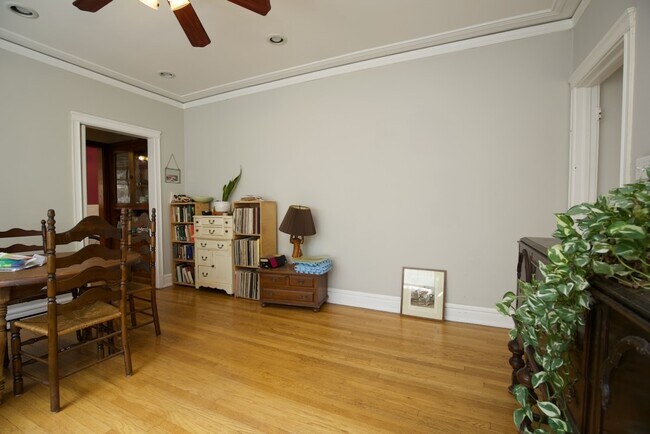 Building Photo - 6308 N Glenwood Ave