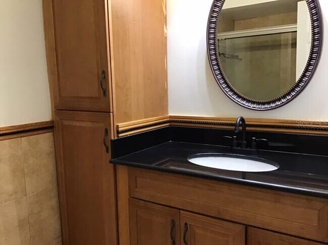 Building Photo - 3291 Brewster Dr