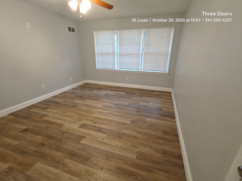 Building Photo - 1737 Parker Rd